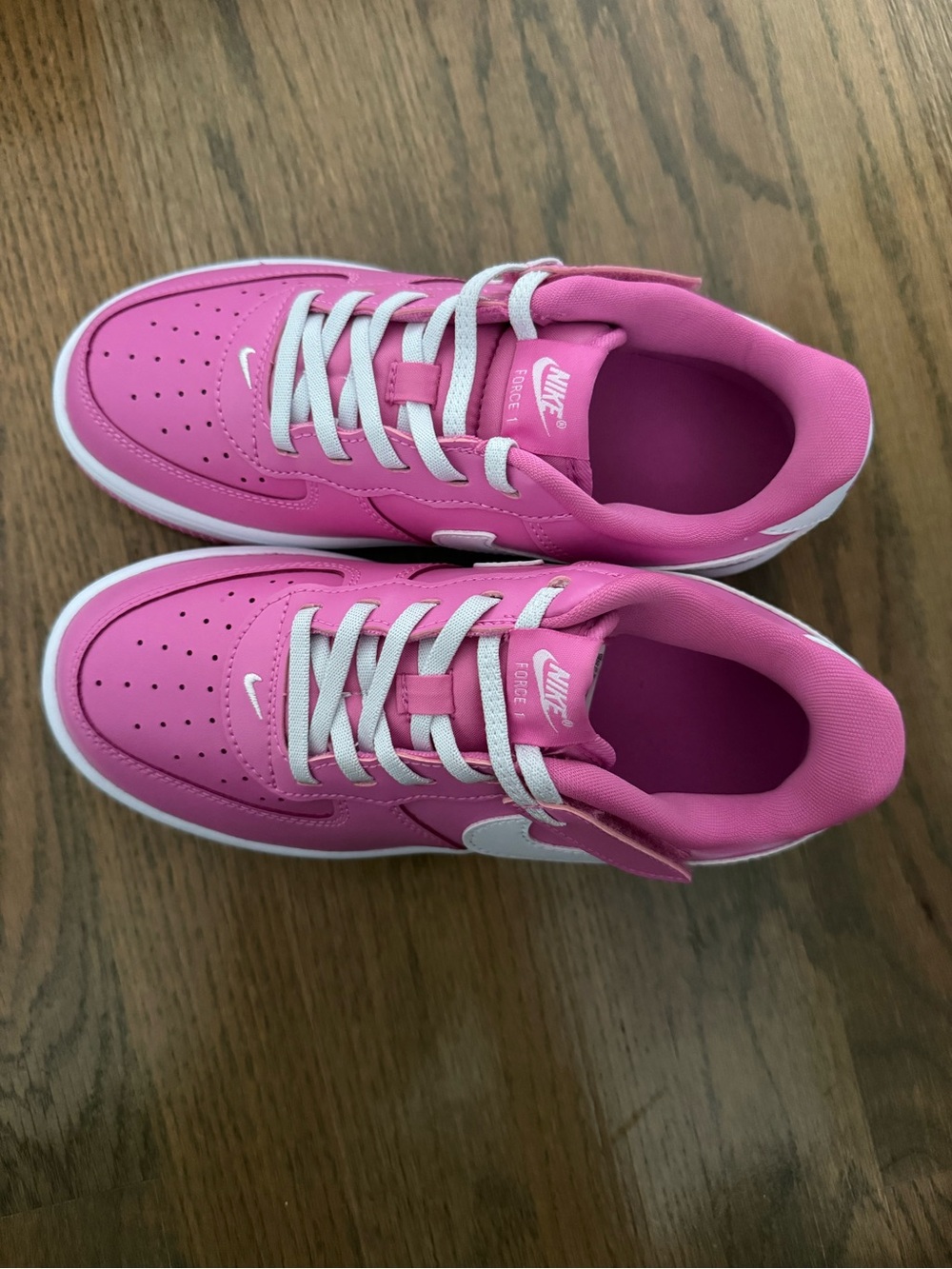 Brand new in box*Nike Kid’s Air Force One Low-Top Sneakers - Picture 5 of 7